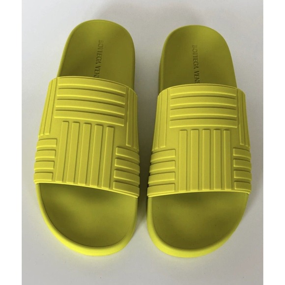 NEW Bottega Veneta Slides Size 12 Rubber Kiwi Slides Sandals (45‎ Euro) 690105